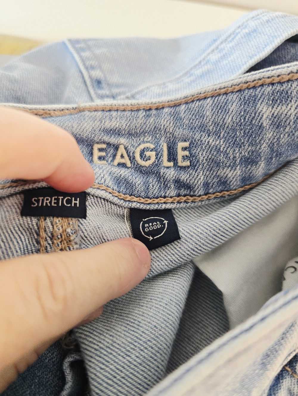 American Eagle High Waist Baggybwide Leg Stretch Light Wash Jeans. Ladies 16 - Picture 14 of 16